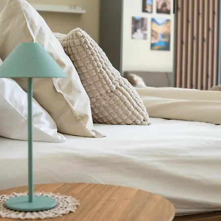 La Finestra Sui Tetti 3*