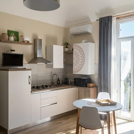 Bed & Breakfast La Finestra Sui Tetti