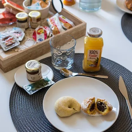 Alojamento de Acomodação e Pequeno-almoço La Finestra Sui Tetti