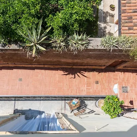 La Finestra Sui Tetti 3*