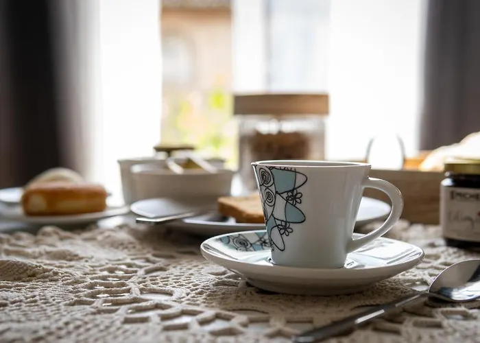 Bed and Breakfast La Finestra Sui Tetti 3*